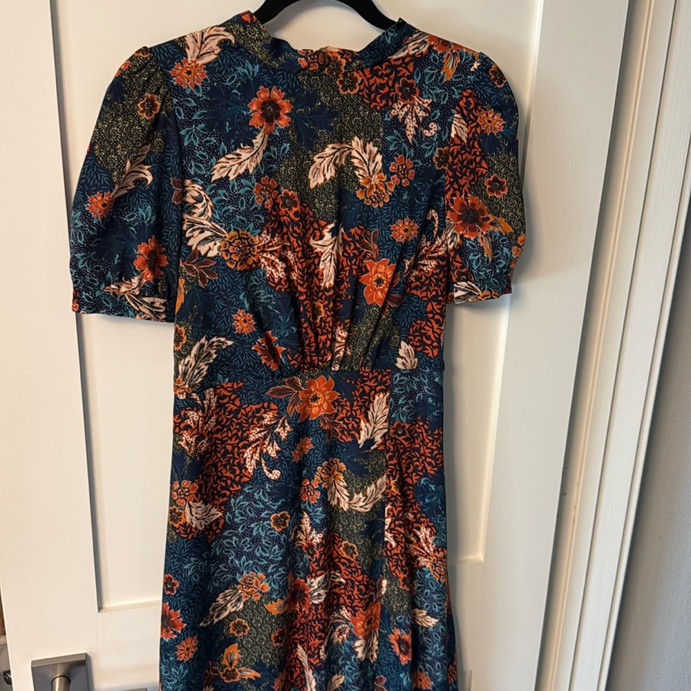 Julia Jordan midi dress